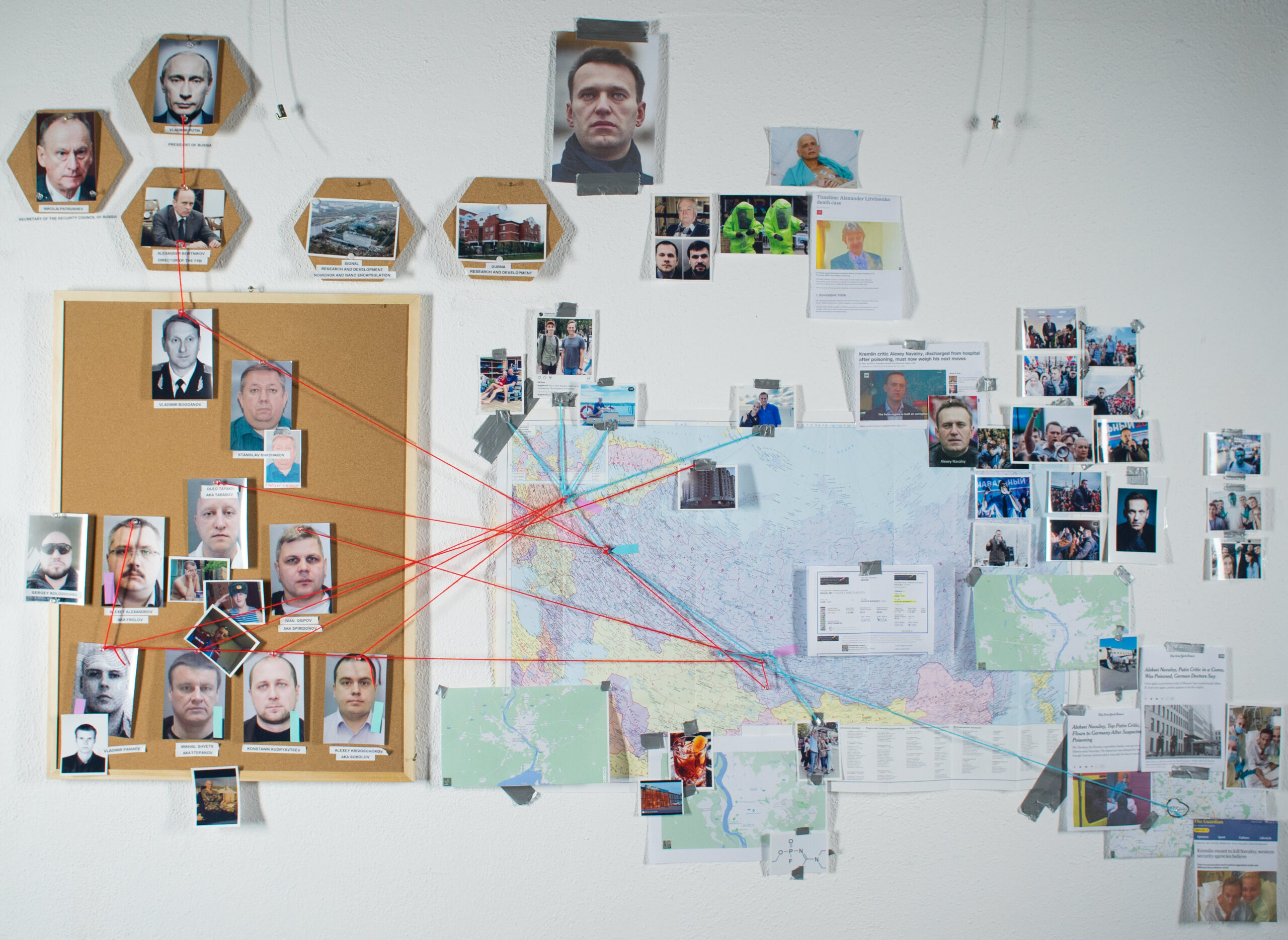 corkboard image, credit Bellingcat, orig url: https://www.bellingcat.com/app/uploads/2020/12/image1.jpg